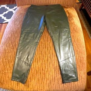 Gap Women’s Green Leather Leggings